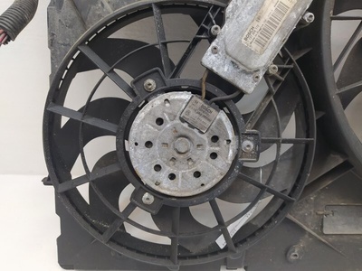 7L0959455C Вентилятор радиатора Audi Q7 (2005-2009) 2006