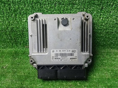55577619 блок управления двигателем Opel Astra J (2010-2016)