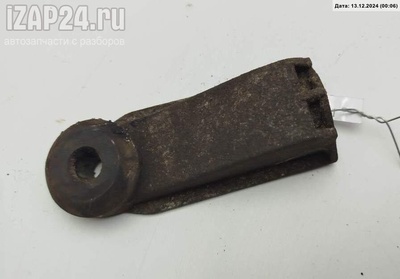 13140216 Кронштейн радиатора Opel Vectra C 2008