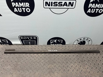 1748427 Уплотнитель двери задний Ford Focus/2 2004-2011