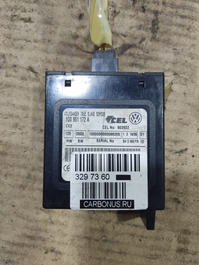 1Q0951172A Блок упр-я на Volkswagen Eos 1F73X3 BUB Volkswagen