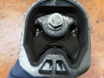 A1692400717 Подушка двигателя , A1692401417 на Merc Mercedes-benz