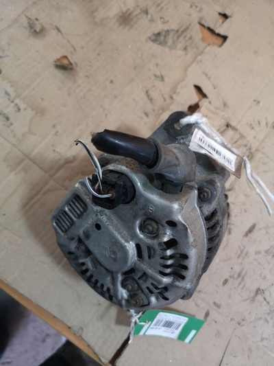 314008061 Генератор 31400-8061 на Suzuki Swift HT51S M13A Suzuki 31400-8061 31400-8061