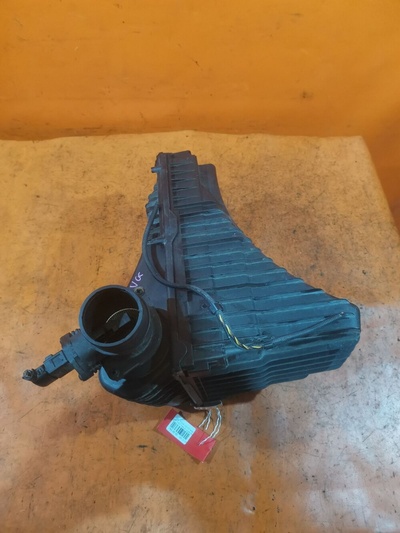 06A906461G Корпус воздушного фильтра WVGZZZ7LZ6D033026 06A906 Volkswagen
