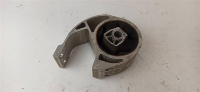 85157580 Опора двигателя Cadillac XT6 2022