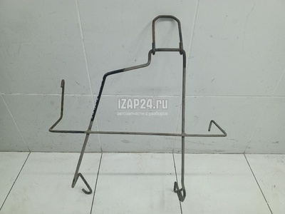 849804260R Кронштейн крепления запасного колеса VAZ Lada Largus 2012