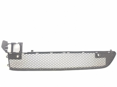 A2468852322 Решетка в бампер Mercedes-Benz B-Class W246 2016 , A2468852222