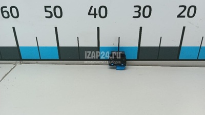 LR071265 Кнопка центрального замка Land Rover Range Rover Sport 2013
