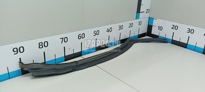 LR076569 Уплотнитель двери Land Rover Range Rover Sport 2013