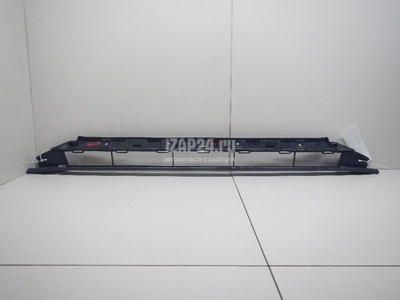 4M0807647A4W3 Решетка в бампер центральная VAG Q7 [4M] 2015