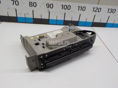 4M0857273A6PS Дисплей информационный VAG Q7 [4M] 2015