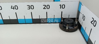 4860960100 Опора переднего амортизатора Toyota 4 Runner 2009