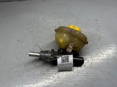 8A0611301A Цилиндр тормозной главный Audi 90 B4 1991