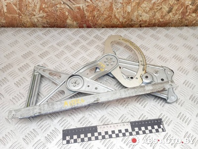 827210006R стеклоподъемник задний левый Renault Grand Scenic 3 2011 ,966416102,910854104