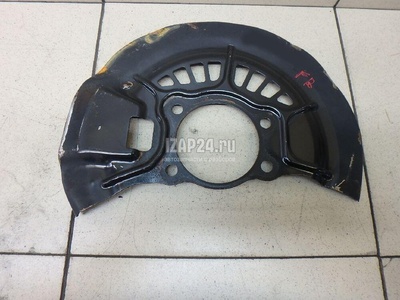 4778106180 Пыльник тормозного диска Toyota Camry V70 2017