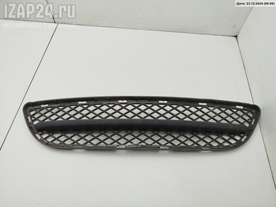 7154556 Решетка (заглушка) в бампер Перед. BMW 3 E90/E91/E92/E93 (2005-2013) 2008