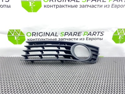 8E080768101C Решетка бампера Audi A4 B6 8E5 2003 , 8E080768101