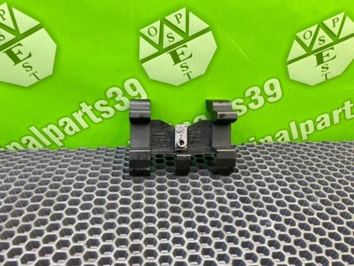 4F0867731A Кронштейн порога Audi A6 C6 (4F2) 2005 , 4F0867731, 4F5867245D1MB, 4F0867767A4PK, 8P08576358X5, 4F08672441MB, 4F0867243A1MB, 1C0867207, 4F2867272A4PK, 4F1867271D4PK
