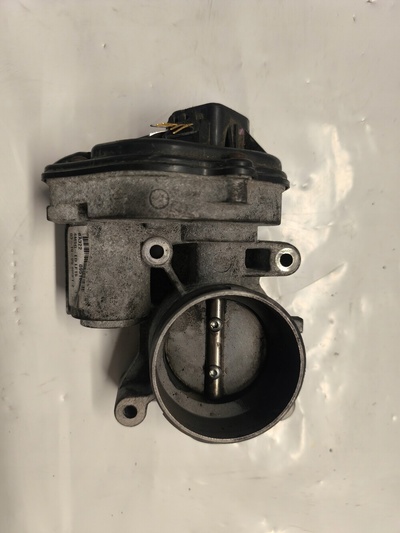 4M5GEDLF15 дросельная заслонка volvo форд 1.8 16v q7da 4m5g - edlf15