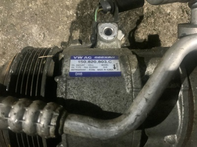1s0820803c Компрессор кондиционера Volkswagen Up 2015