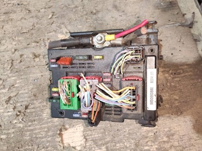 9650663880 Блок предохранителей Citroen C8 2004