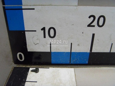 085666162A Болт Nissan Terrano II (R20) (1993 - 2006)