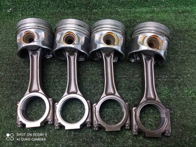 03L107065G поршень с шатуном Audi A3 (8P) (2003-2005)