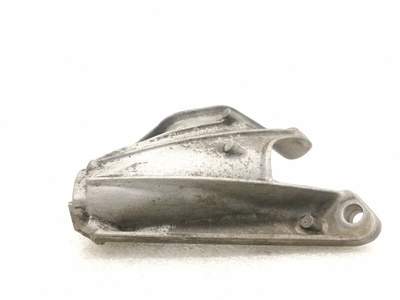 4E0199307BF Кронштейн двигателя Audi A8 D3 2007