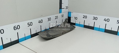 2K58536669B9 Решетка в бампер правая VAG Caddy III (2004 - 2015)