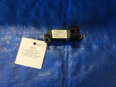 4B0959643B Датчик AIR BAG Audi A6 C5 (1997—2001) 4B2 4B4 C5 2001