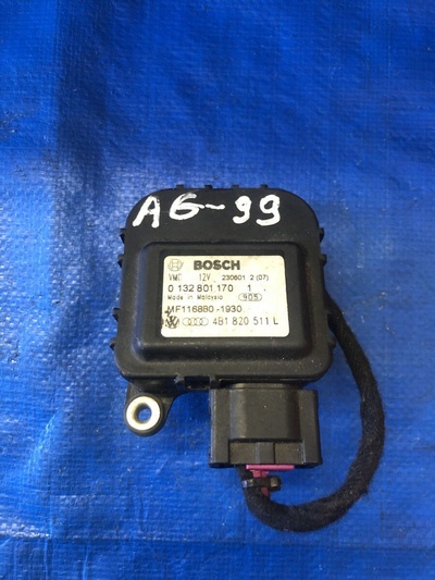 4B1820511L Электропривод заслонки отопителя Audi A6 C5 (1997—2001) 4B2 4B4 C5 1999