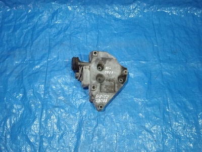 06B260885D Кронштейн компрессора кондиционера Volkswagen Passat B5 рестайлинг (2000—2005)