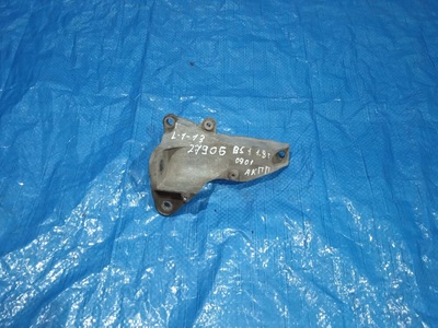 8D0399114AJ Кронштейн опоры КПП Volkswagen Passat B5 рестайлинг (2000—2005)