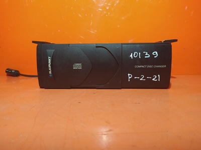 4B0035111A CD чейнджер компакт дисков Audi A6 C5 (1997—2001) 4B2 4B4 C5 1999