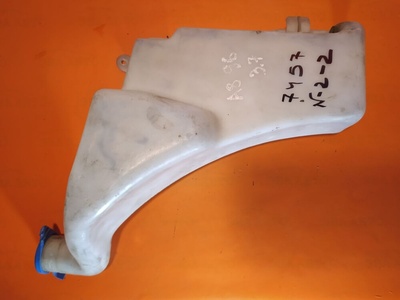 4D0955451A Бачок омывателя Audi A8 D2 (1994—1999) 4D2 4D8 D2 1996