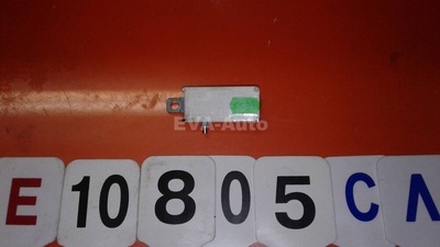 4B5035225G Усилитель антены Audi A6 C5 (1997—2001) 4B2 4B4 C5