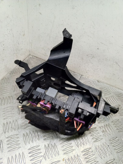 4L2971845 Блок предохранителей Audi Q7 4L 2007 ,4L1937503