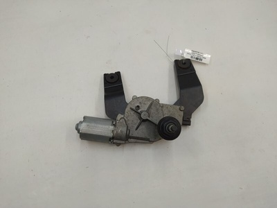 987002L000 Моторчик заднего стеклоочистителя (дворника) Hyundai i30 (2007-2012) 2011