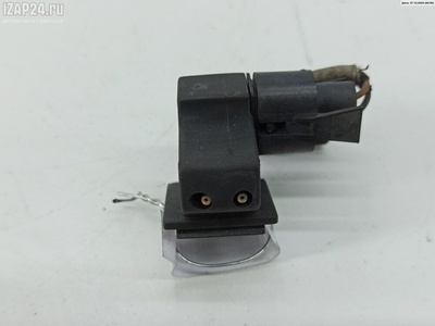 4B0955988 Форсунка омывателя Прав. Audi A6 C5 (1997-2005) 2000