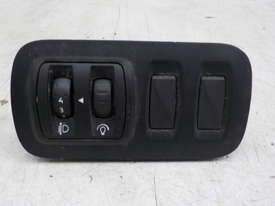 251900567R Блок управления освещением Renault Kaptur 2016