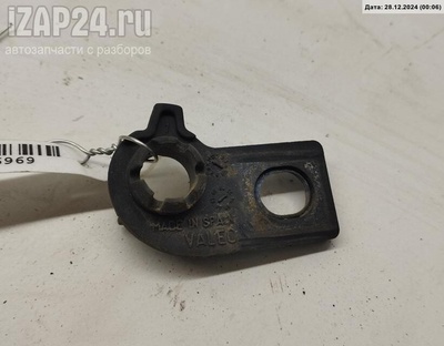 8D0941454 Крепление фары правой Audi A4 B5 (1994-2001) 1996