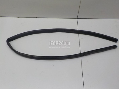 BN8V56760 Уплотнитель капота Mazda Mazda 3 (BK) (2002 - 2009)