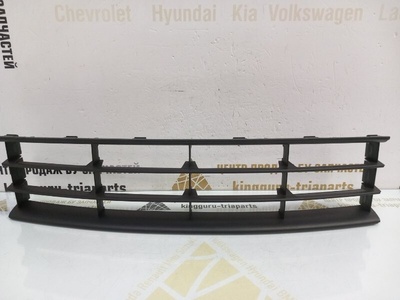 1Z0853677C Решетка бампера Skoda Octavia A5 Рестайлинг 2008-2013