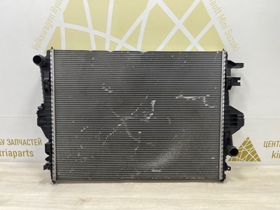 7P0121253A Радиатор охлаждения двигателя Volkswagen Touareg 2 7P5 Рестайлинг 2014-2018