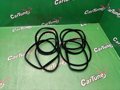 A2116970151 Уплотнители проемов Mercedes-Benz E S211 2008