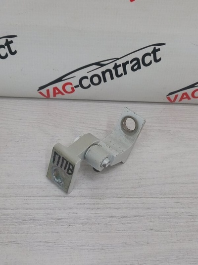 7N0831402A Петля двери верхняя Skoda Octavia A7 2018 , 7N0831402, 7N0831402B
