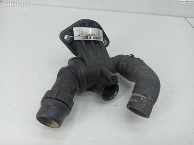 06D121111G Корпус термостата Audi A4 B7 (2004-2008) 2005