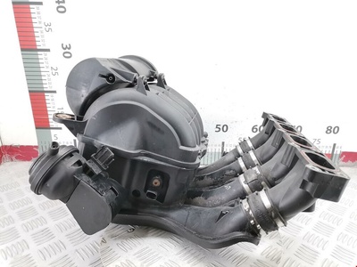 06B133210BG Коллектор впускной Audi A4 B6 (2000-2006) 2004 ,06B133213J