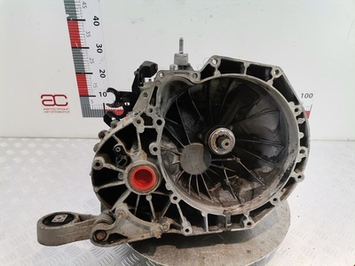 XS4R7002HD КПП 5ст (механическая коробка) Ford Focus 1 (1998-2005) 1999 ,1207424