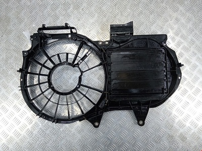 874633U Диффузор вентилятора Audi A4 B7 (2004-2009) 2004 ,8E0121205AA